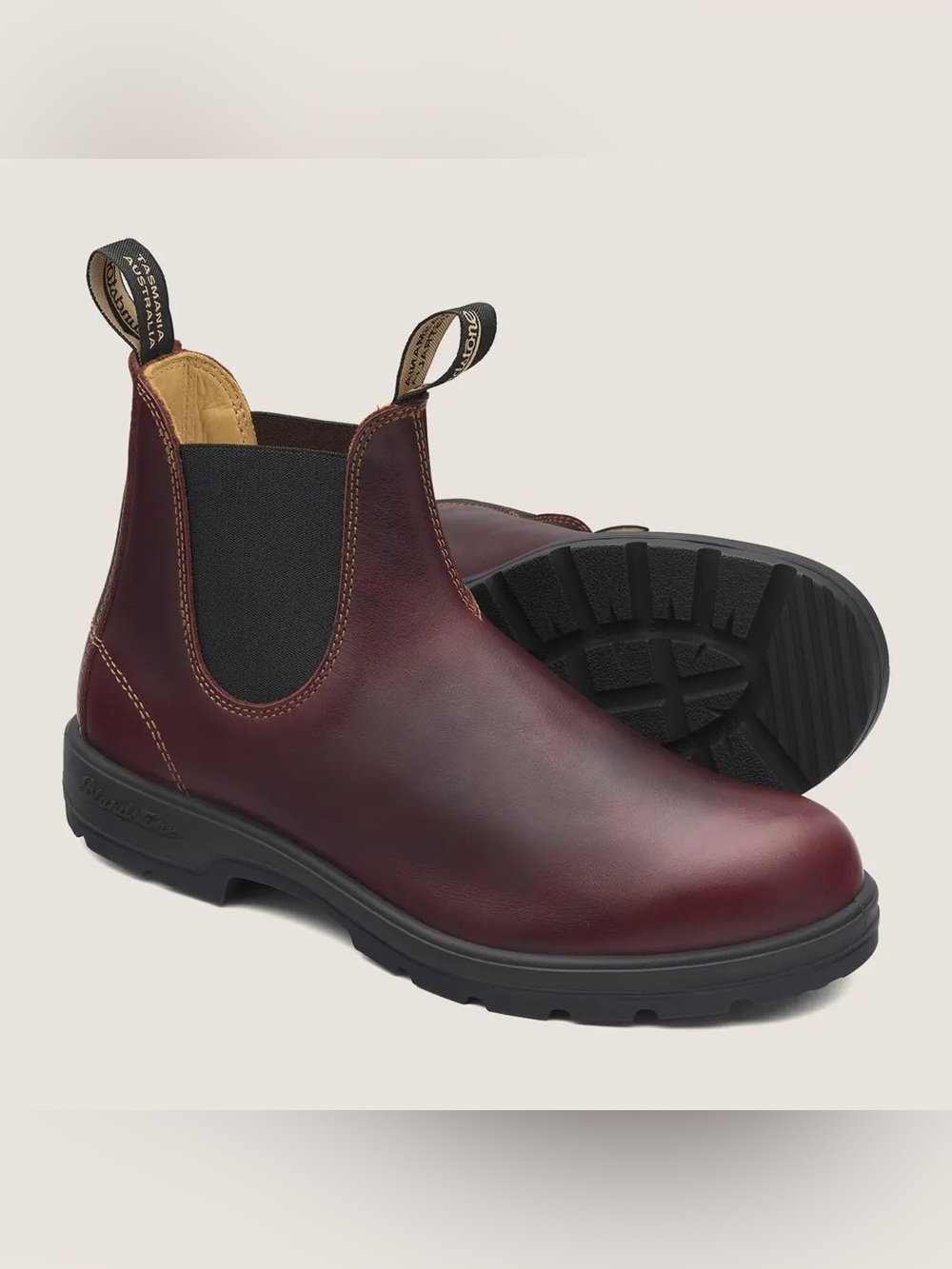Blundstone #1440 Classic Chelsea Boots in Redwood, US Women’s 8
